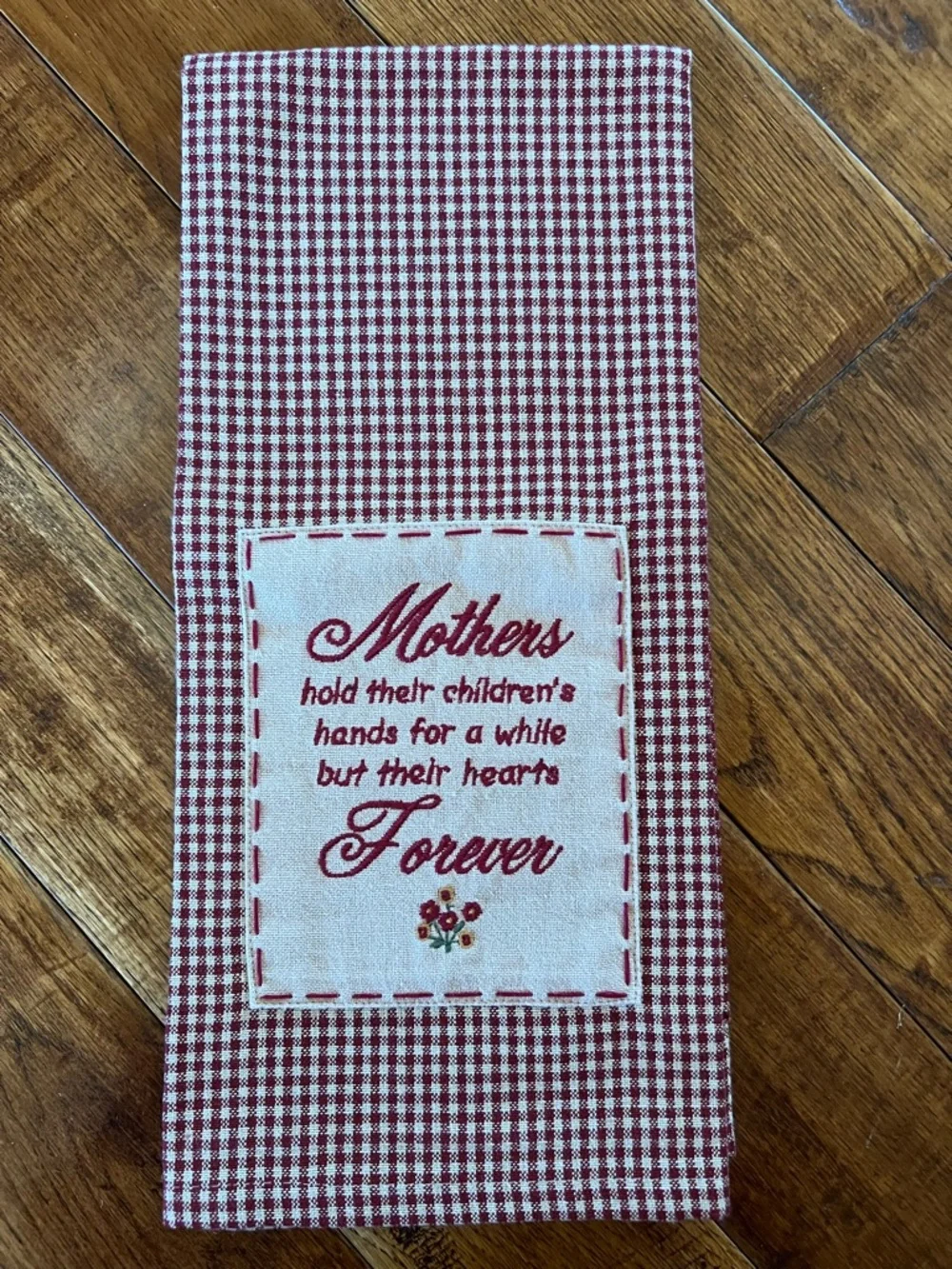 Home Collection by Raghu Mothers Forever Kitchen Towel Olde Brick Wall